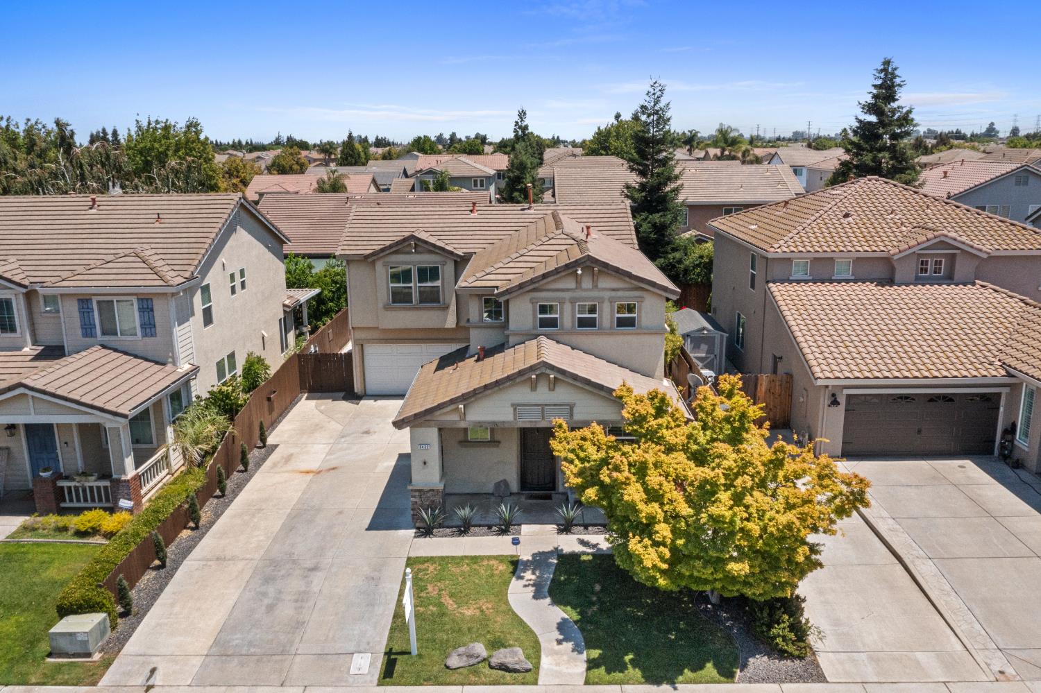 Detail Gallery Image 50 of 62 For 5422 Antique Rose Way, Riverbank,  CA 95367 - 3 Beds | 2/1 Baths