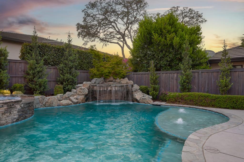 Detail Gallery Image 78 of 94 For 689 Oreno Cir, Folsom,  CA 95630 - 5 Beds | 4/1 Baths
