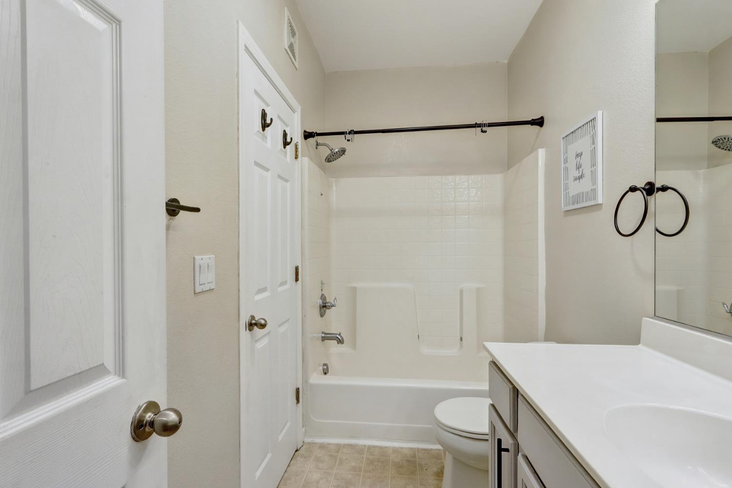 Detail Gallery Image 24 of 38 For 8444 Crystal Walk Cir #72,  Elk Grove,  CA 95758 - 2 Beds | 2 Baths