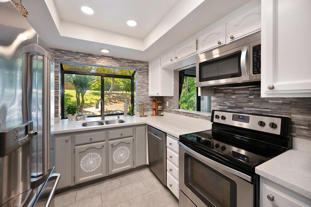Detail Gallery Image 16 of 47 For 7826 Windsor Ln, Citrus Heights,  CA 95610 - 3 Beds | 2 Baths