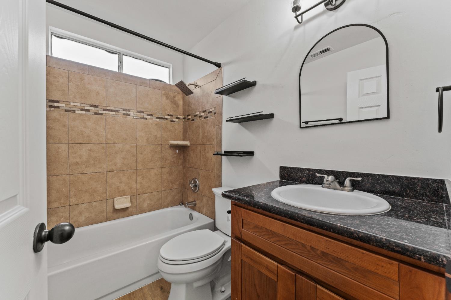 Detail Gallery Image 11 of 25 For 6413 Cheltenham Way, Citrus Heights,  CA 95621 - 3 Beds | 1 Baths