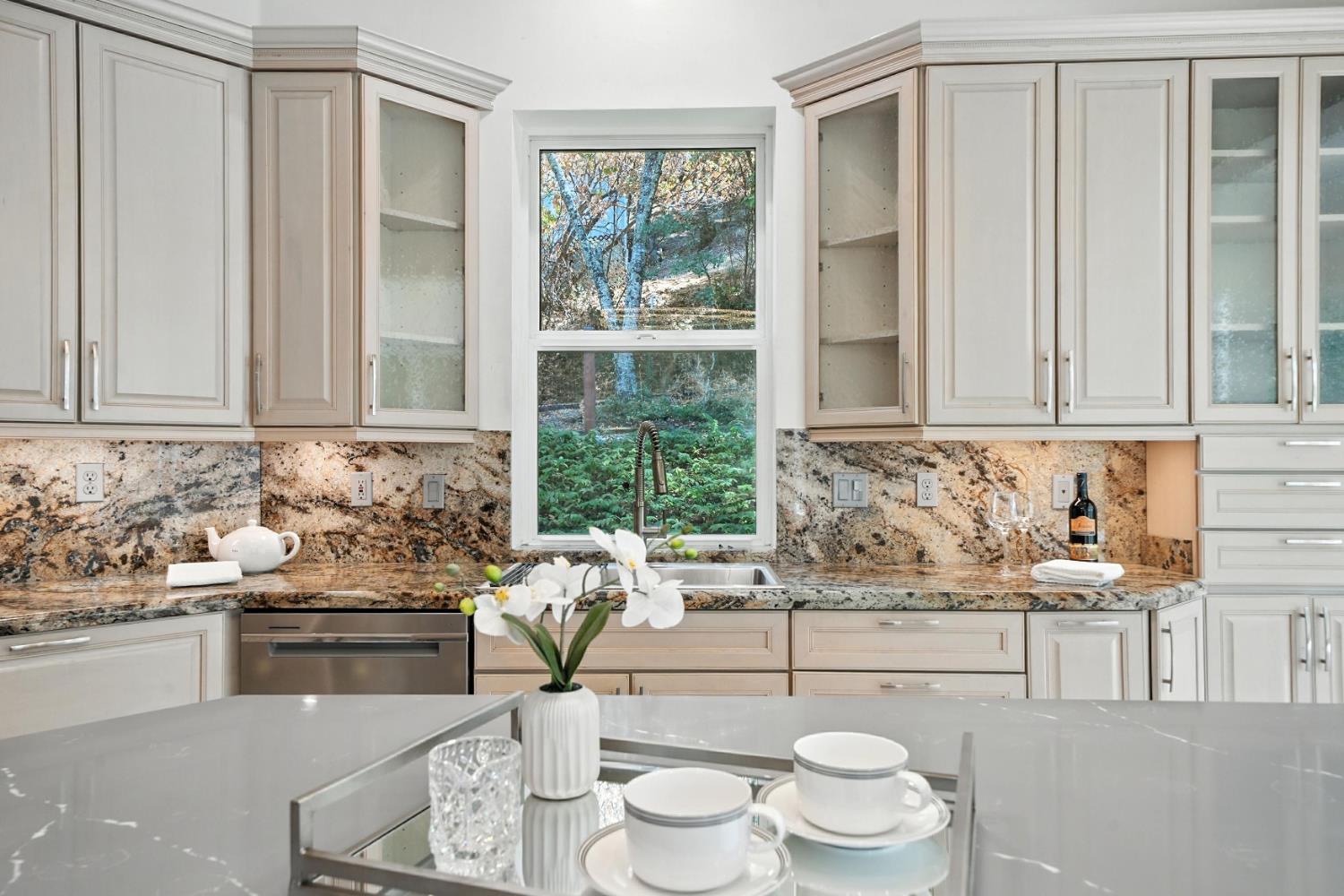 Detail Gallery Image 50 of 75 For 14385 Gods Hls, Amador City,  CA 95601 - 2 Beds | 2/1 Baths