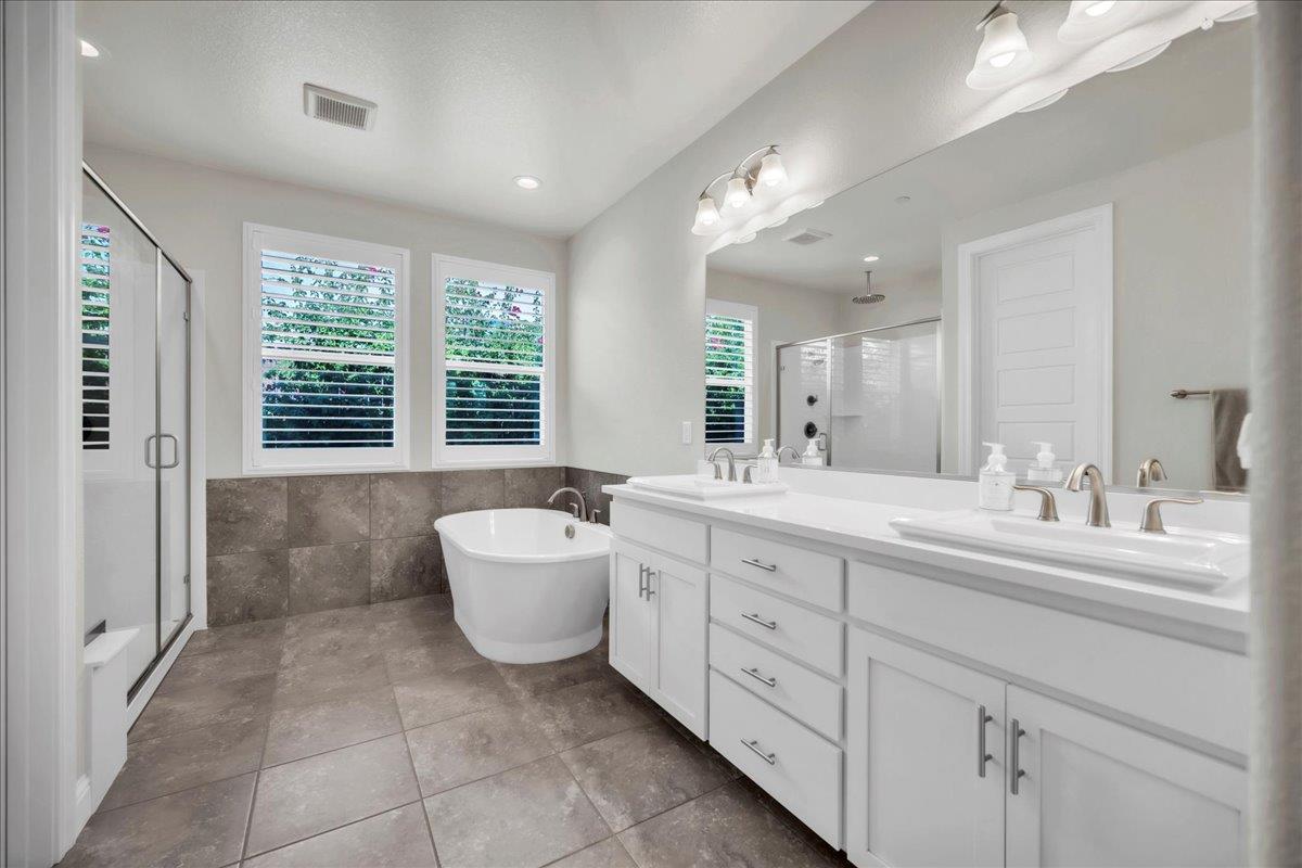 Detail Gallery Image 41 of 66 For 2944 Romano Dr, Lincoln,  CA 95648 - 4 Beds | 3 Baths