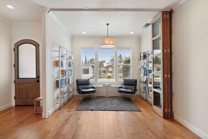 Detail Gallery Image 29 of 78 For 3710 Esperanza Dr, Sacramento,  CA 95864 - 4 Beds | 3/1 Baths