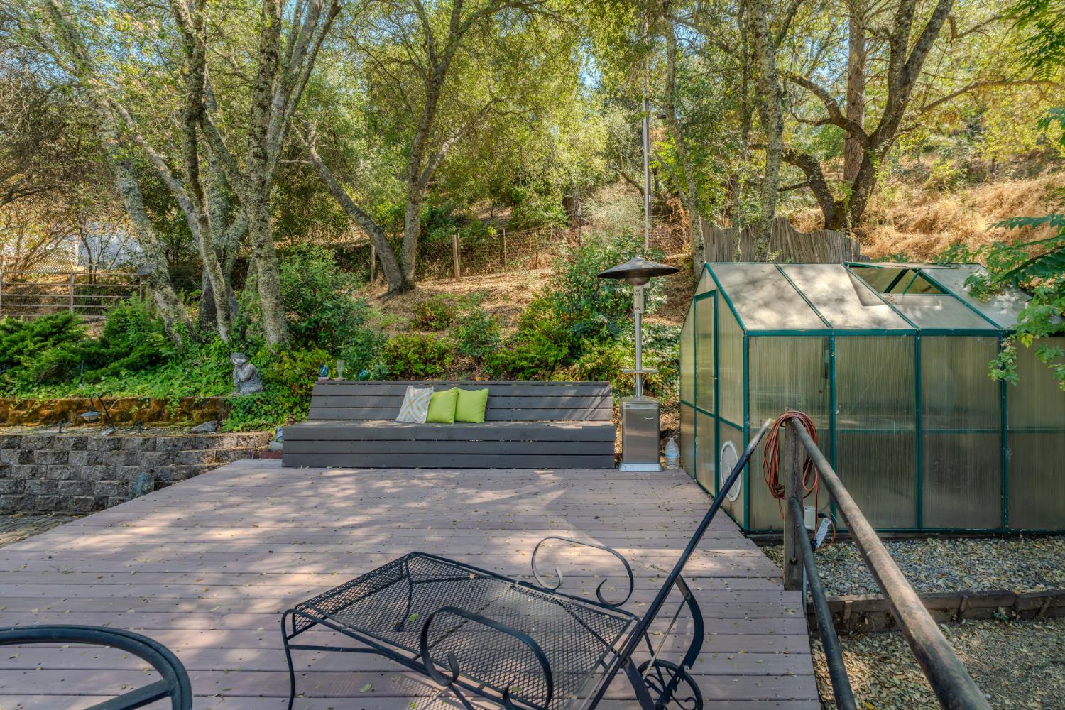 Detail Gallery Image 12 of 75 For 14385 Gods Hls, Amador City,  CA 95601 - 2 Beds | 2/1 Baths