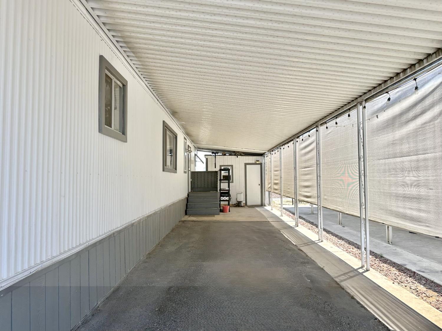 Detail Gallery Image 2 of 37 For 2845 E Hatch Rd 87, Modesto,  CA 95351 - 4 Beds | 2 Baths