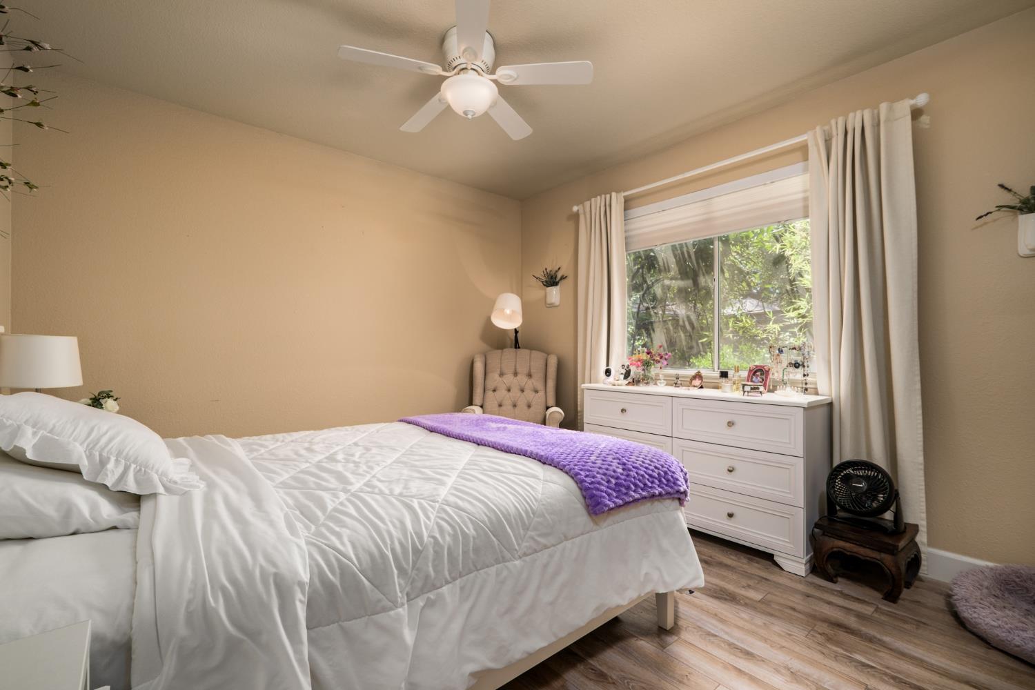 Detail Gallery Image 28 of 63 For 5148 Walnut Place Ln, Carmichael,  CA 95608 - 3 Beds | 2 Baths