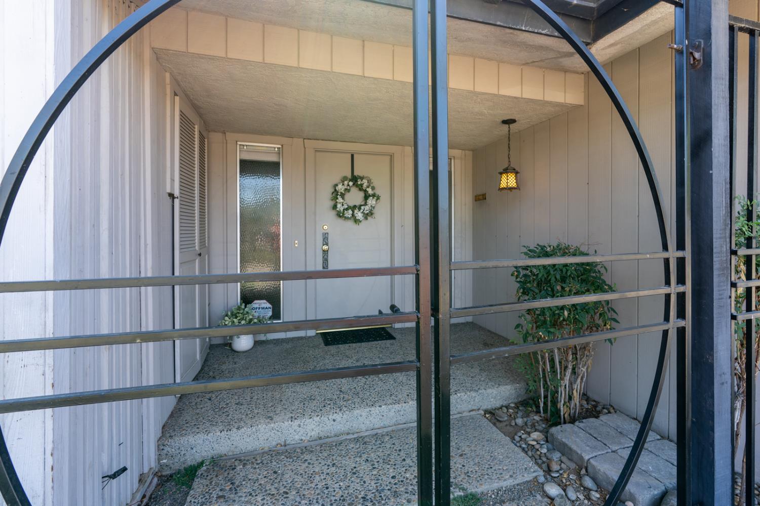 Detail Gallery Image 6 of 58 For 1838 Hillview Dr, Los Banos,  CA 93635 - 3 Beds | 2 Baths