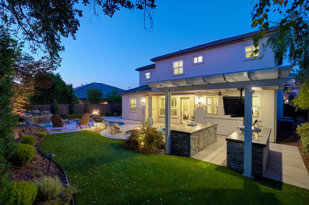 Detail Gallery Image 86 of 94 For 689 Oreno Cir, Folsom,  CA 95630 - 5 Beds | 4/1 Baths