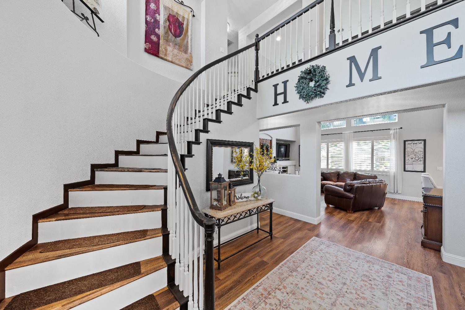Detail Gallery Image 5 of 49 For 5504 Pleasant Grove Ct, Salida,  CA 95368 - 4 Beds | 3 Baths