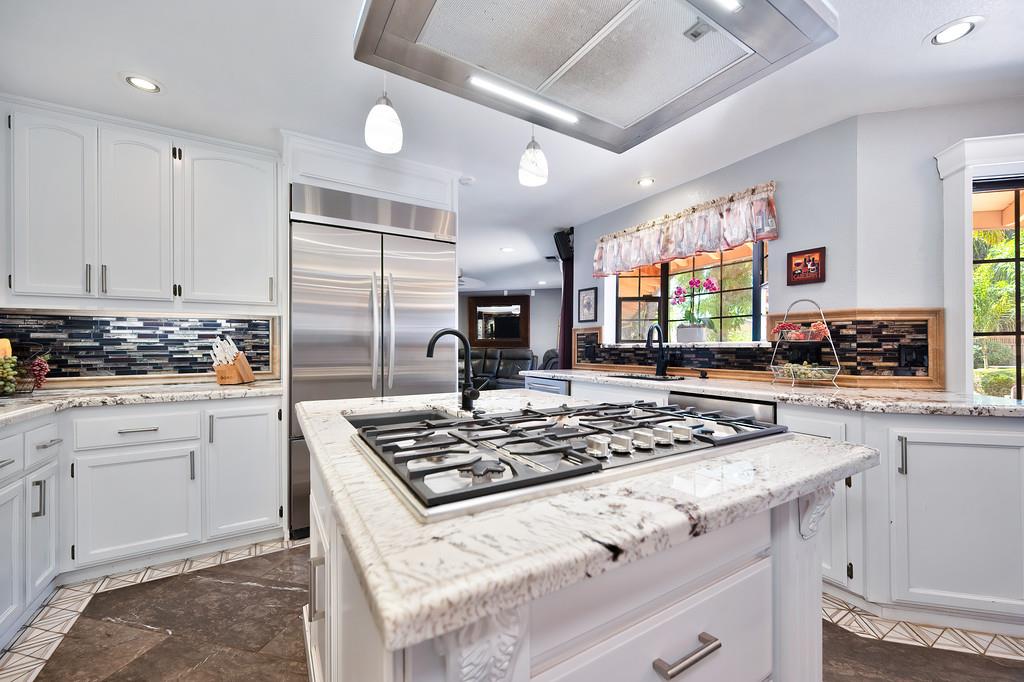 Detail Gallery Image 21 of 61 For 1801 Arroyo Dr, Auburn,  CA 95603 - 5 Beds | 4/1 Baths