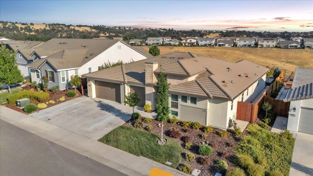 Detail Gallery Image 2 of 66 For 2944 Romano Dr, Lincoln,  CA 95648 - 4 Beds | 3 Baths