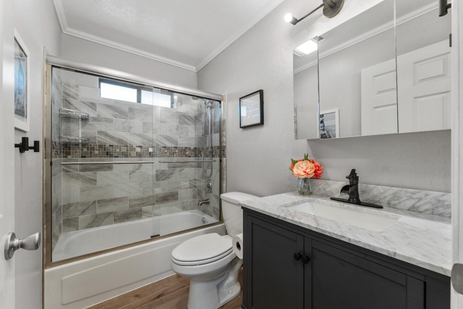 Detail Gallery Image 25 of 68 For 3980 Donner Trl, Placerville,  CA 95667 - 3 Beds | 2 Baths