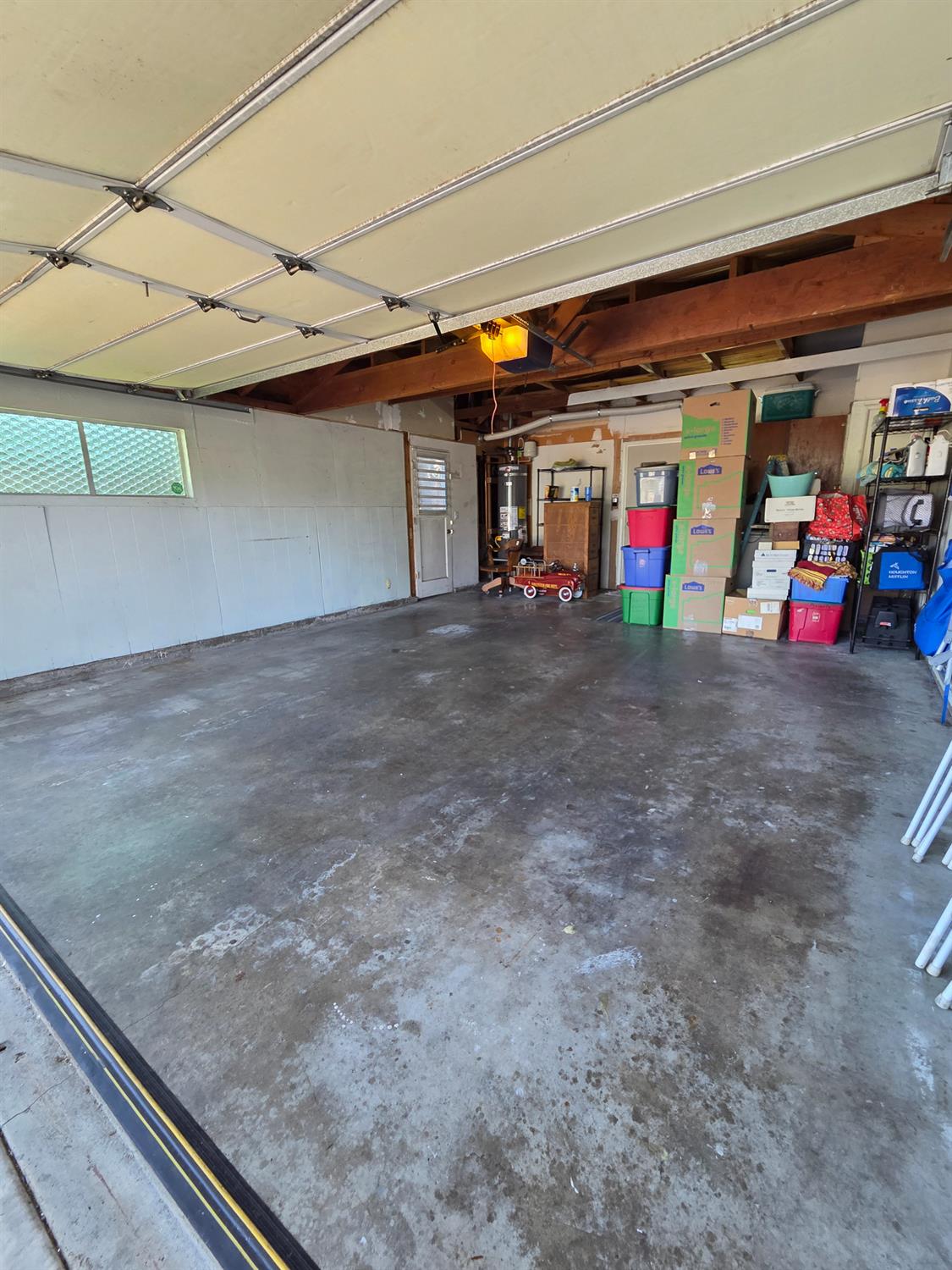 Detail Gallery Image 33 of 34 For 5710 Parkoaks Dr, Carmichael,  CA 95608 - 3 Beds | 1/1 Baths