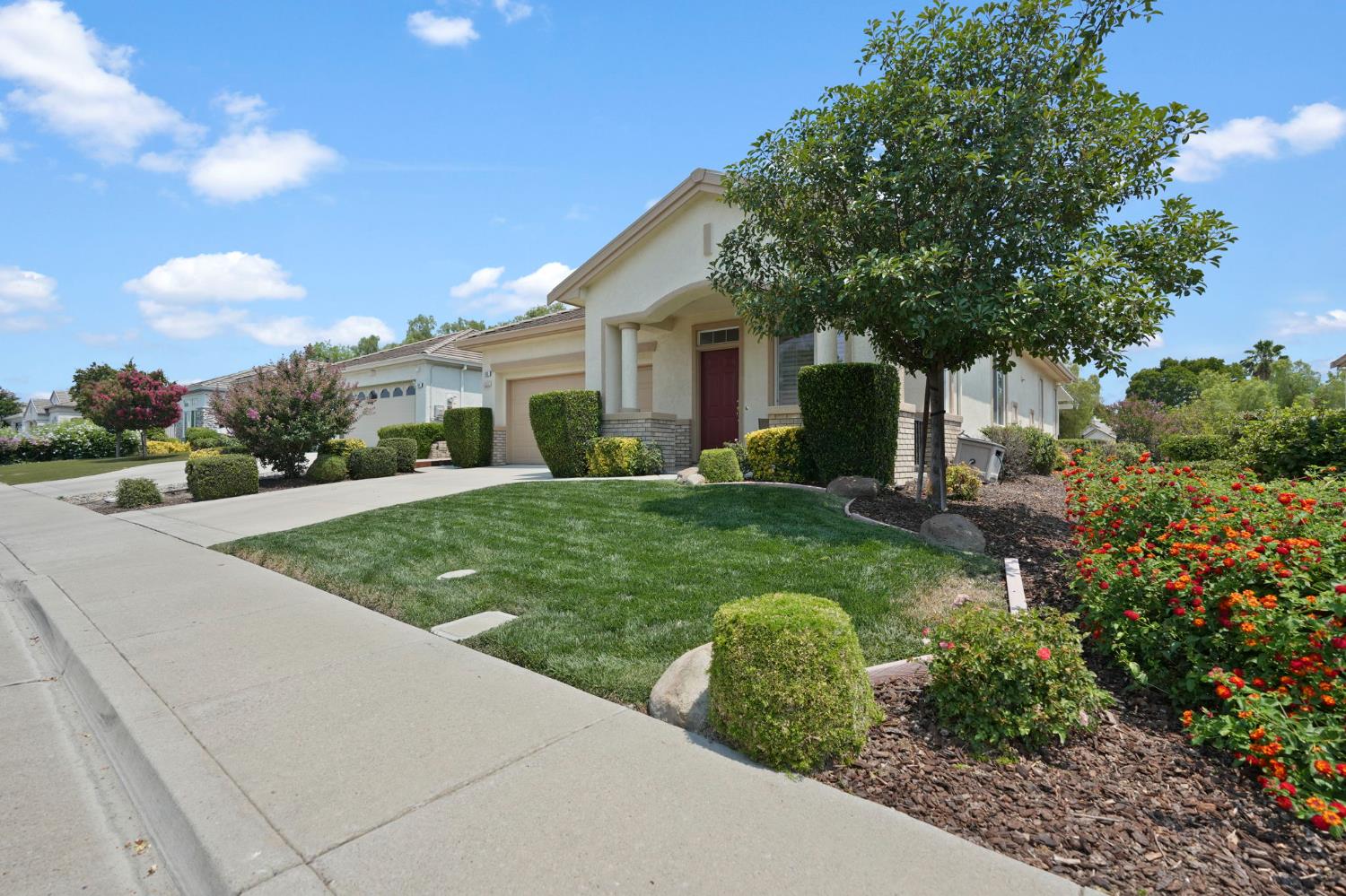 Detail Gallery Image 3 of 38 For 490 Central Park Pl, Brentwood,  CA 94513 - 2 Beds | 2 Baths