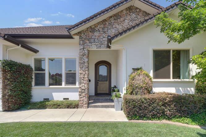 Detail Gallery Image 2 of 78 For 3710 Esperanza Dr, Sacramento,  CA 95864 - 4 Beds | 3/1 Baths