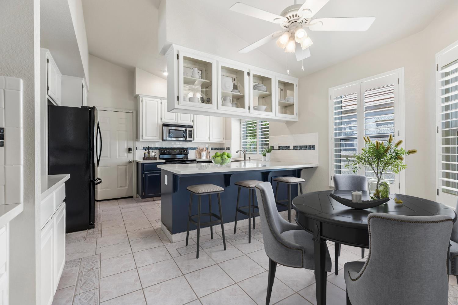 Detail Gallery Image 11 of 41 For 1173 Copper Verde Ln, Modesto,  CA 95355 - 3 Beds | 2 Baths