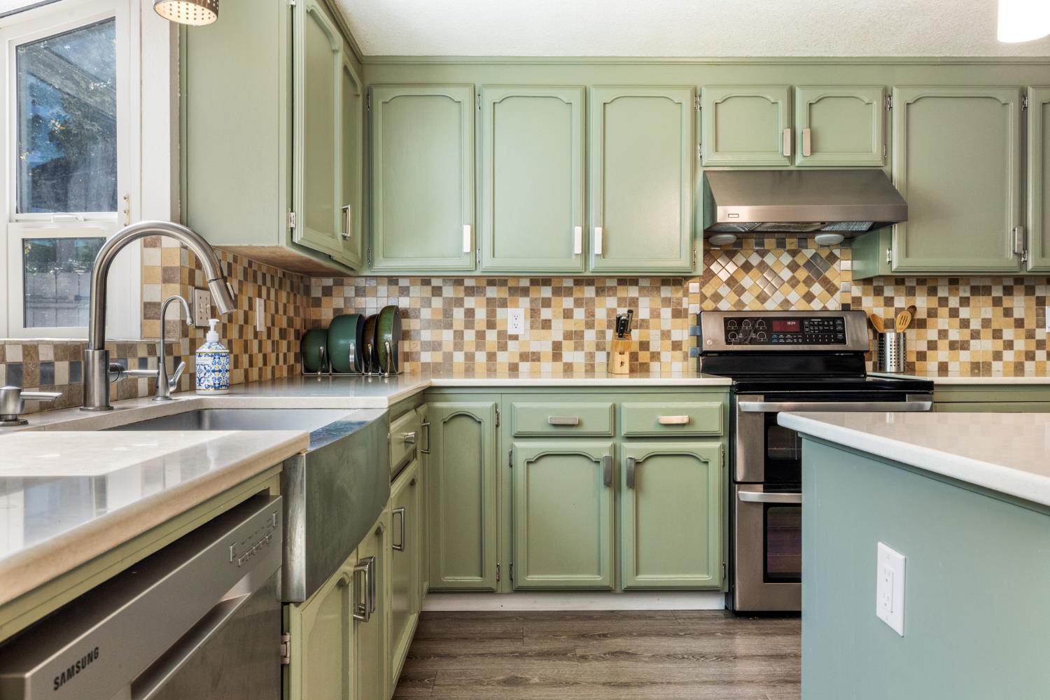 Detail Gallery Image 11 of 39 For 4008 Cromwell Cir, Modesto,  CA 95356 - 4 Beds | 2/1 Baths