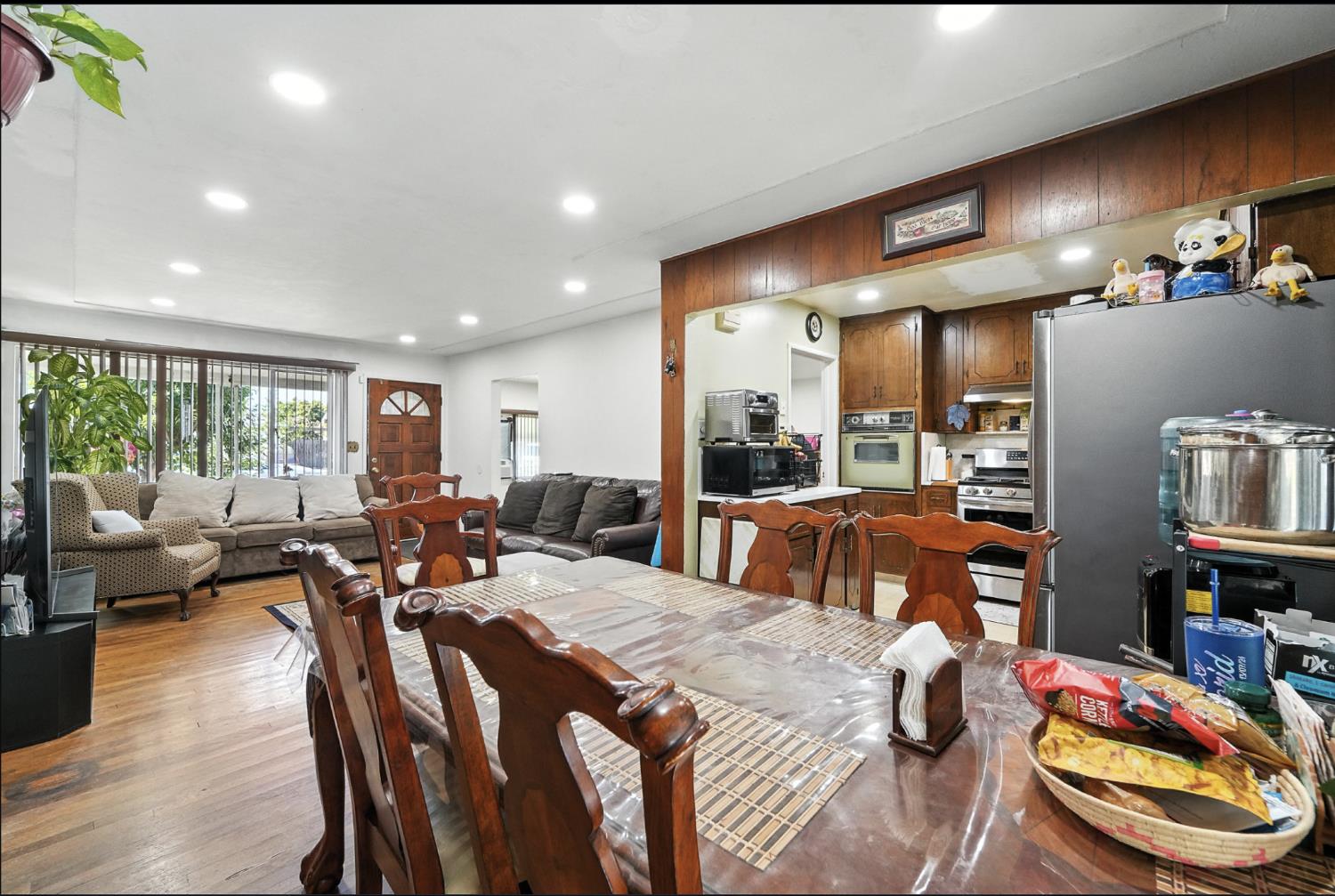 Detail Gallery Image 12 of 36 For 2713 Dale Ave, Ceres,  CA 95307 - 3 Beds | 2 Baths