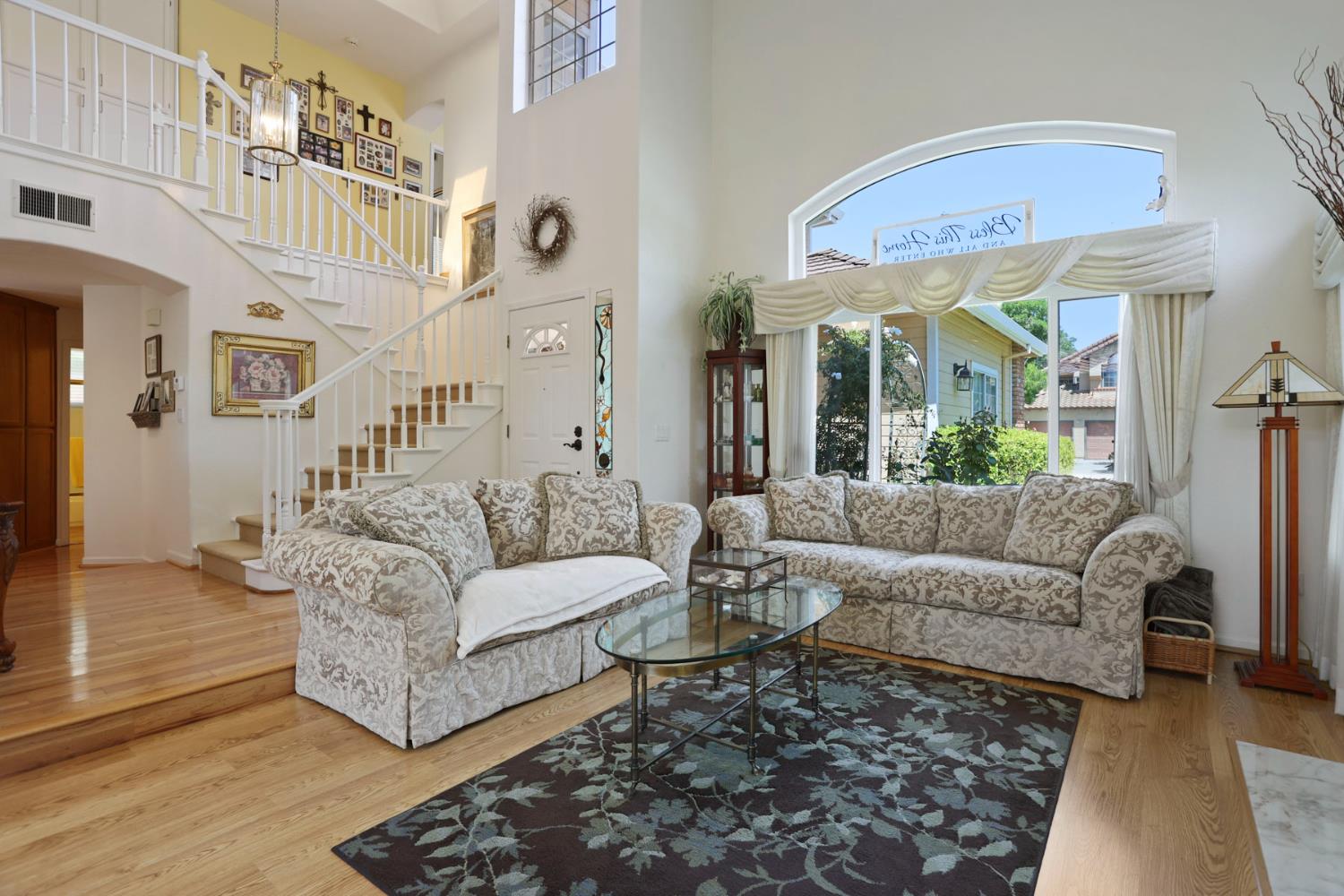 Detail Gallery Image 8 of 45 For 1145 Madera, Tracy,  CA 95377 - 4 Beds | 3 Baths