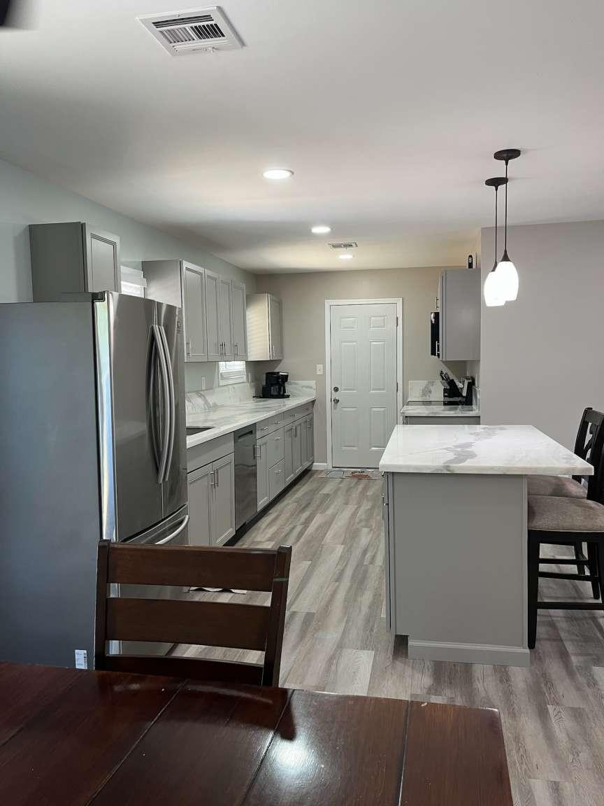 Detail Gallery Image 7 of 25 For 705 Maple Dr, Roseville,  CA 95678 - 2 Beds | 1 Baths