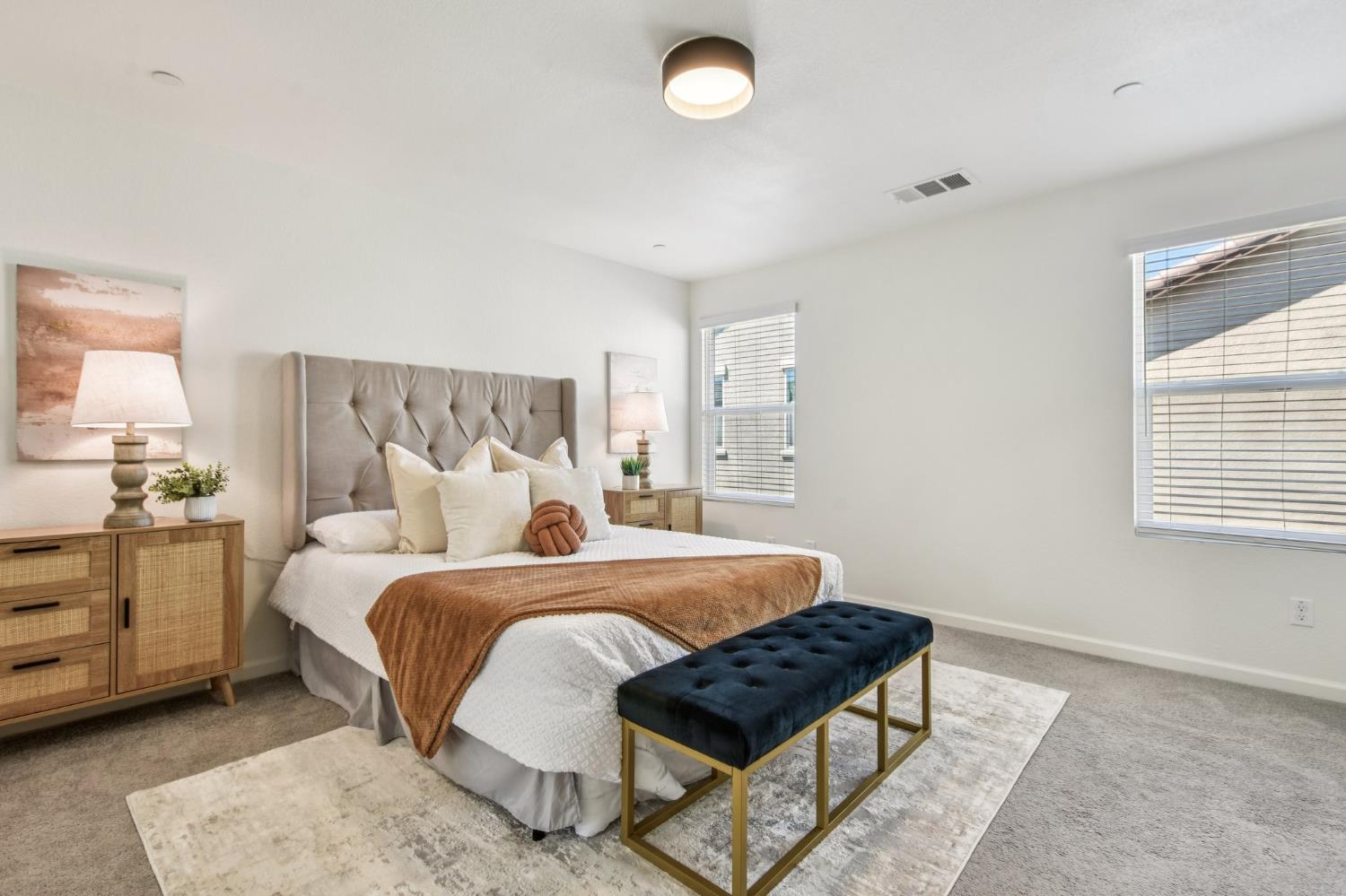 Detail Gallery Image 11 of 25 For 8205 Kramer Ranch Ln, Elk Grove,  CA 95758 - 3 Beds | 2/1 Baths