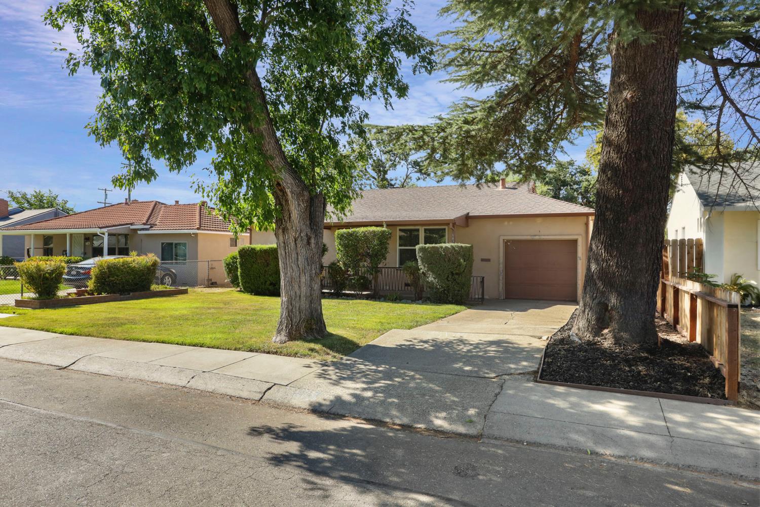Detail Gallery Image 59 of 60 For 503 E Essex St, Stockton,  CA 95204 - 4 Beds | 2 Baths