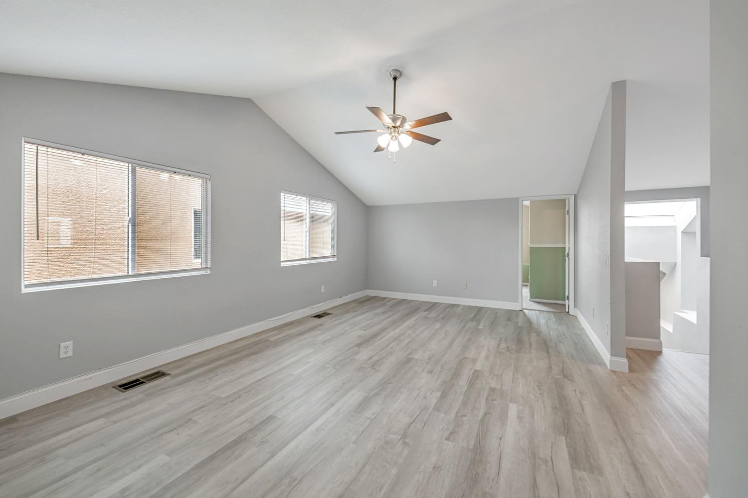 Detail Gallery Image 29 of 46 For 9065 Robbins Rd, Sacramento,  CA 95829 - 4 Beds | 2/1 Baths