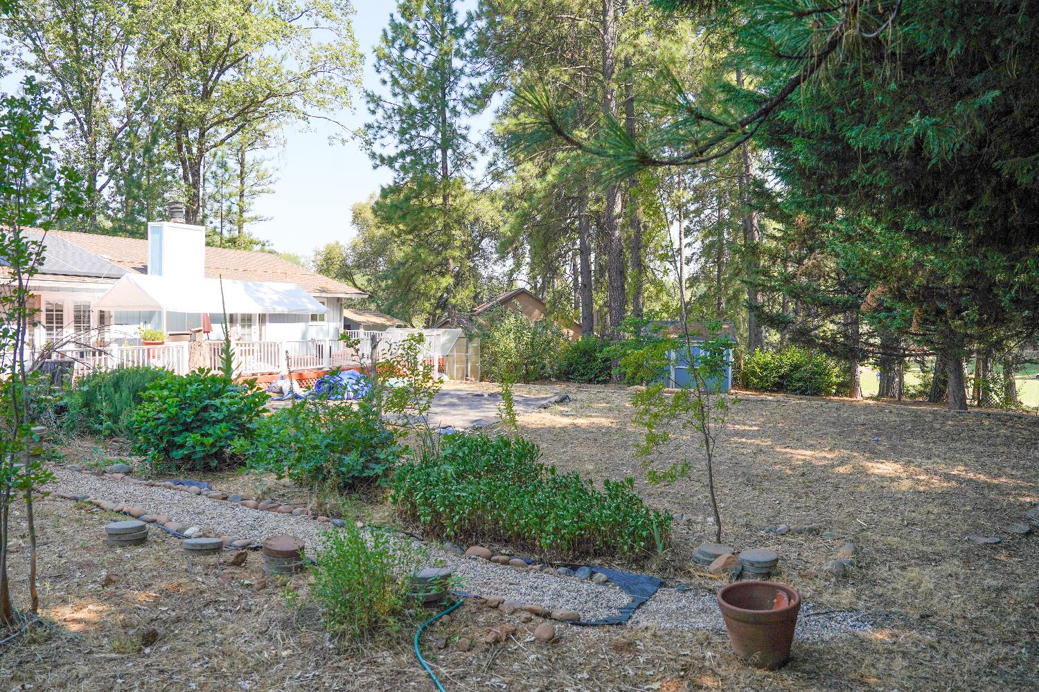 Detail Gallery Image 44 of 78 For 16939 Norlene Way, Grass Valley,  CA 95949 - 3 Beds | 2/1 Baths