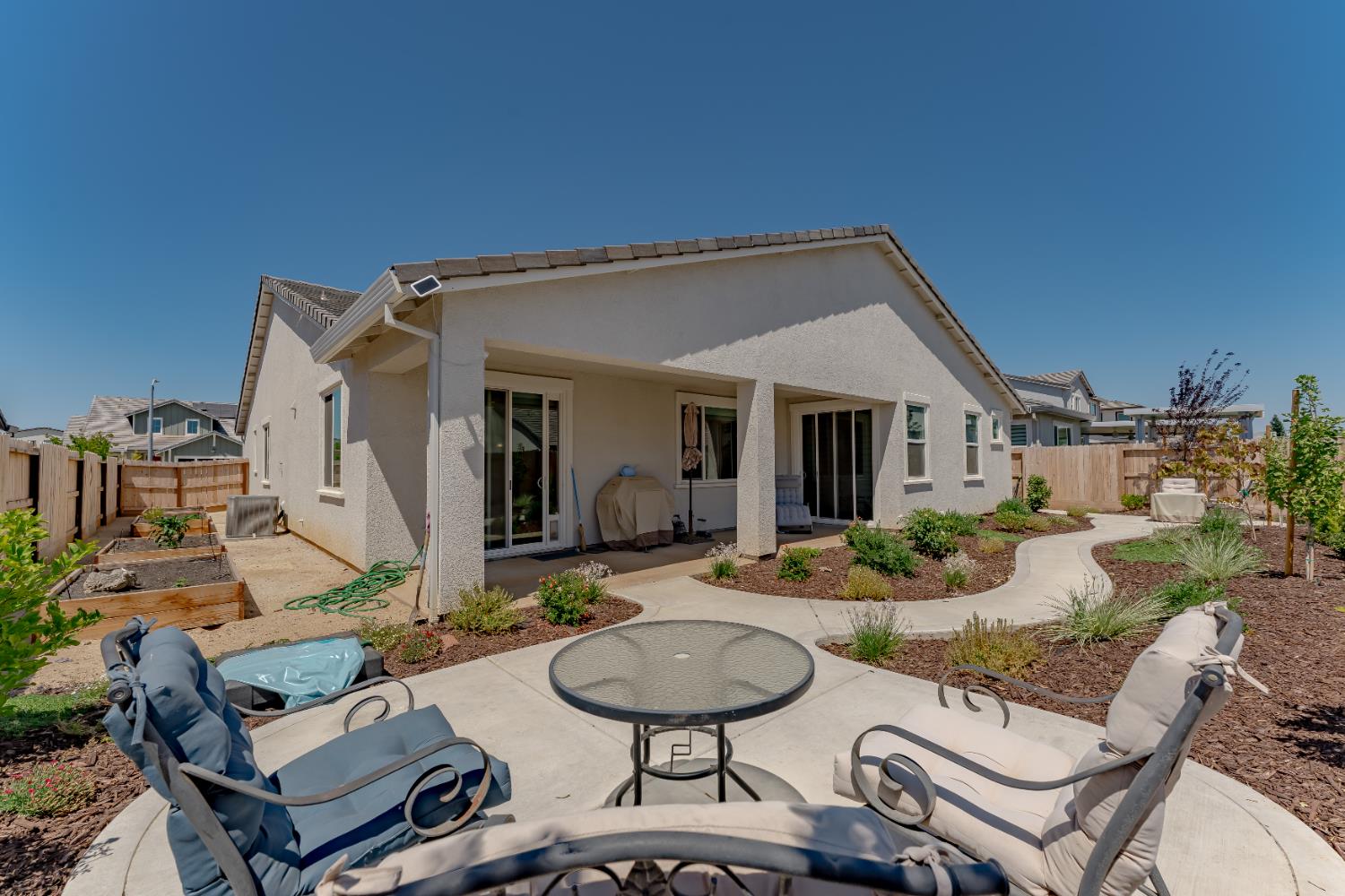 Detail Gallery Image 33 of 37 For 4363 Borderlands Dr, Rancho Cordova,  CA 95742 - 3 Beds | 3 Baths