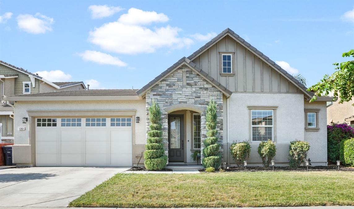 Detail Gallery Image 1 of 55 For 1261 Sweet Briar Dr, Patterson,  CA 95363 - 3 Beds | 2 Baths