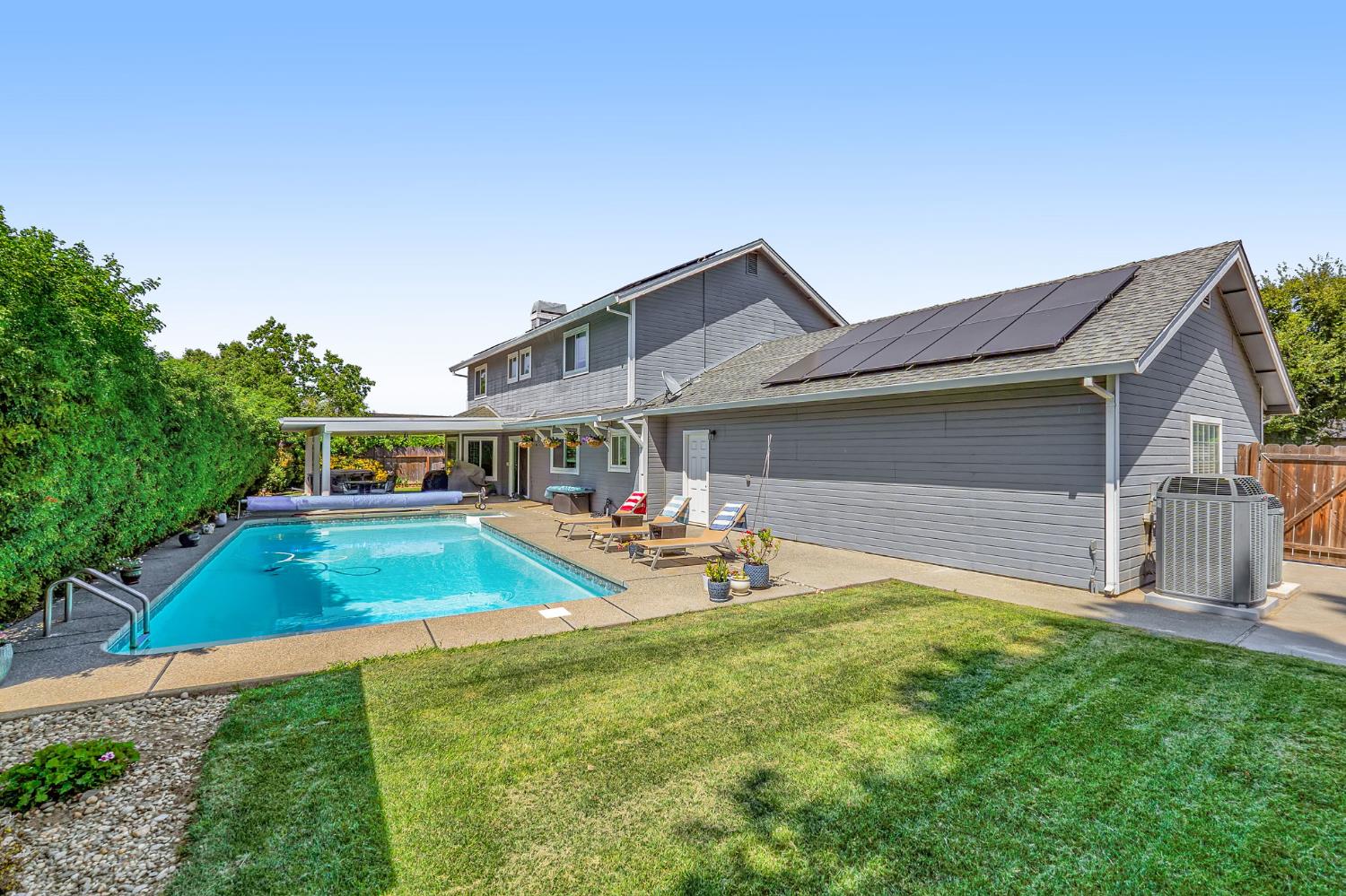 Detail Gallery Image 31 of 31 For 700 Fairview Dr, Woodland,  CA 95695 - 4 Beds | 2/1 Baths