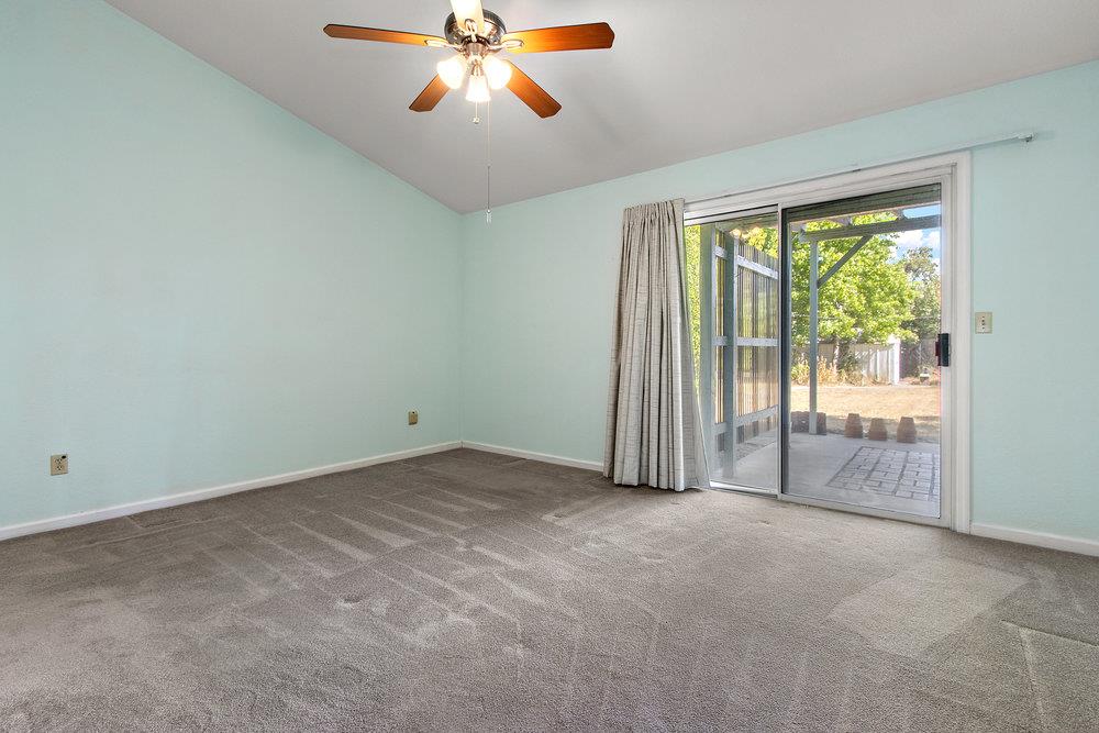 Detail Gallery Image 15 of 33 For 4701 Summer Oak Ct, Antelope,  CA 95843 - 3 Beds | 2 Baths
