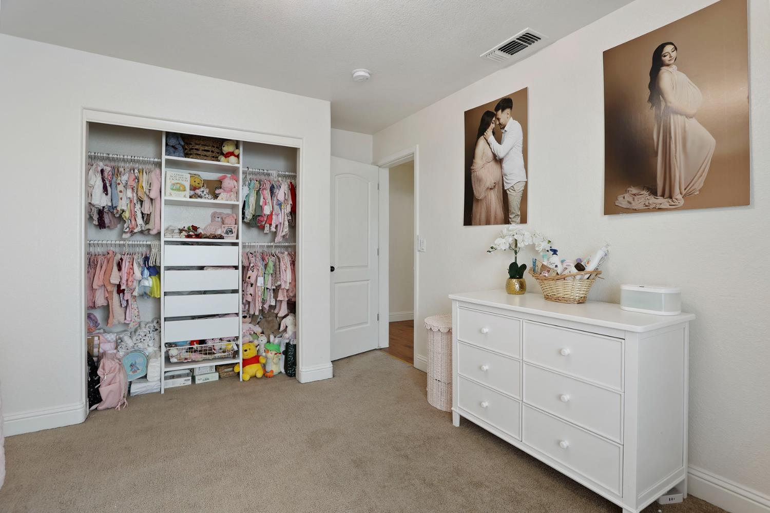 Detail Gallery Image 23 of 41 For 8841 Billfish Way, Sacramento,  CA 95828 - 5 Beds | 2/1 Baths