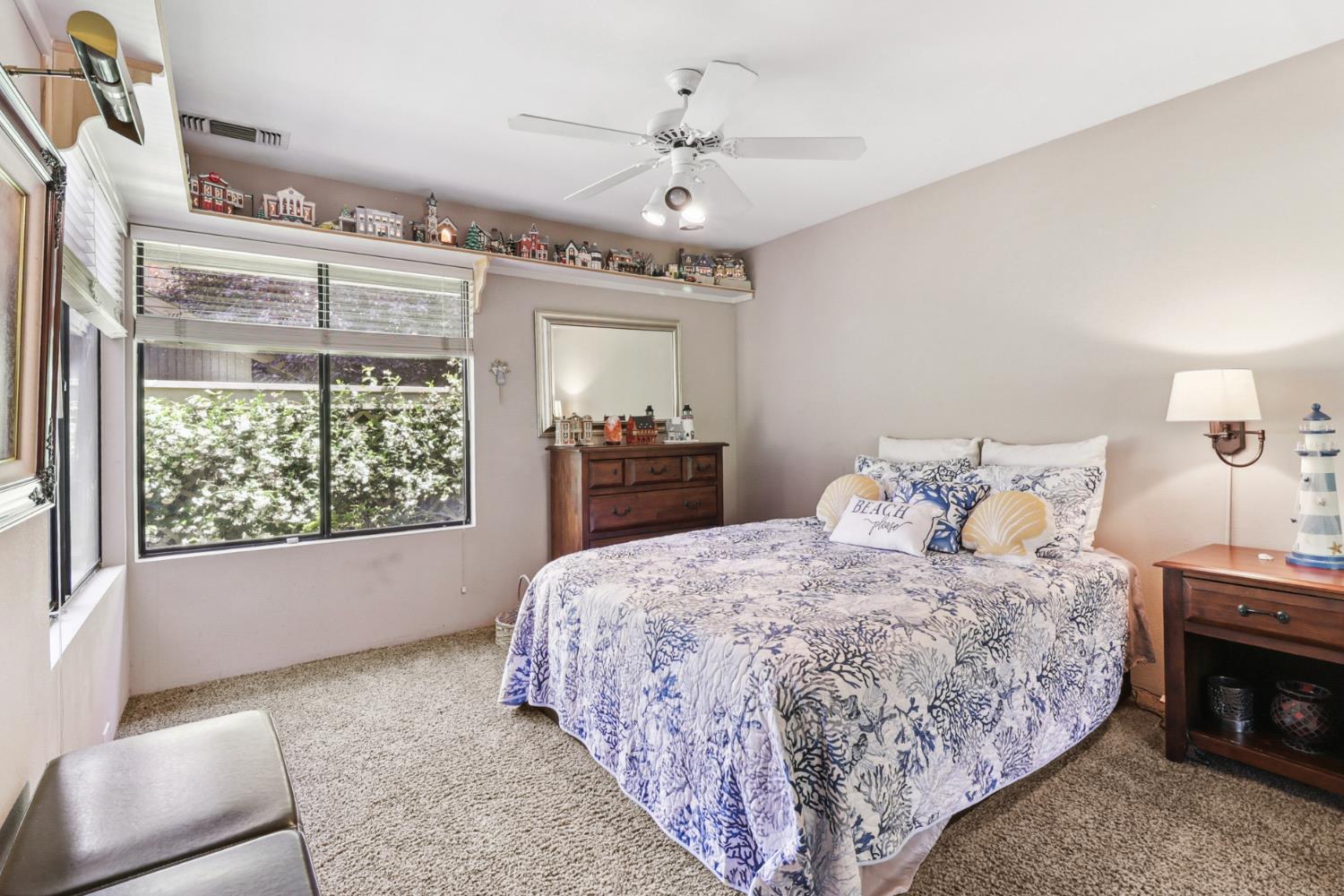 Detail Gallery Image 38 of 99 For 1911 Discovery Village Ln, Gold River,  CA 95670 - 2 Beds | 2 Baths
