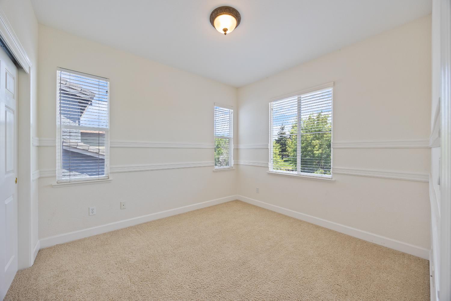 Detail Gallery Image 53 of 78 For 6904 Rio Tejo Way, Elk Grove,  CA 95757 - 5 Beds | 3 Baths