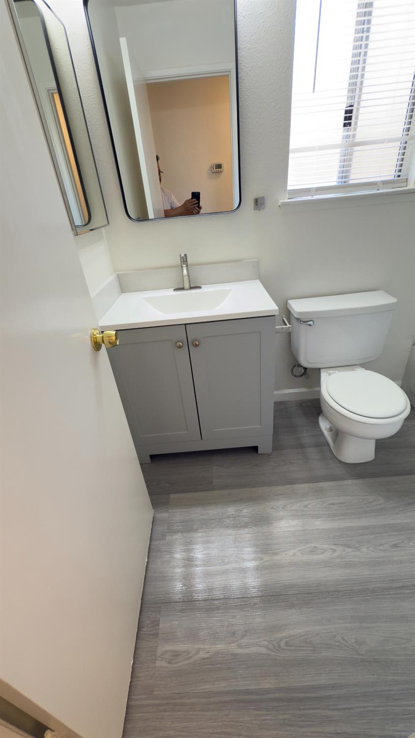 Detail Gallery Image 18 of 23 For 8263 Union House Way, Sacramento,  CA 95823 - 2 Beds | 1/1 Baths