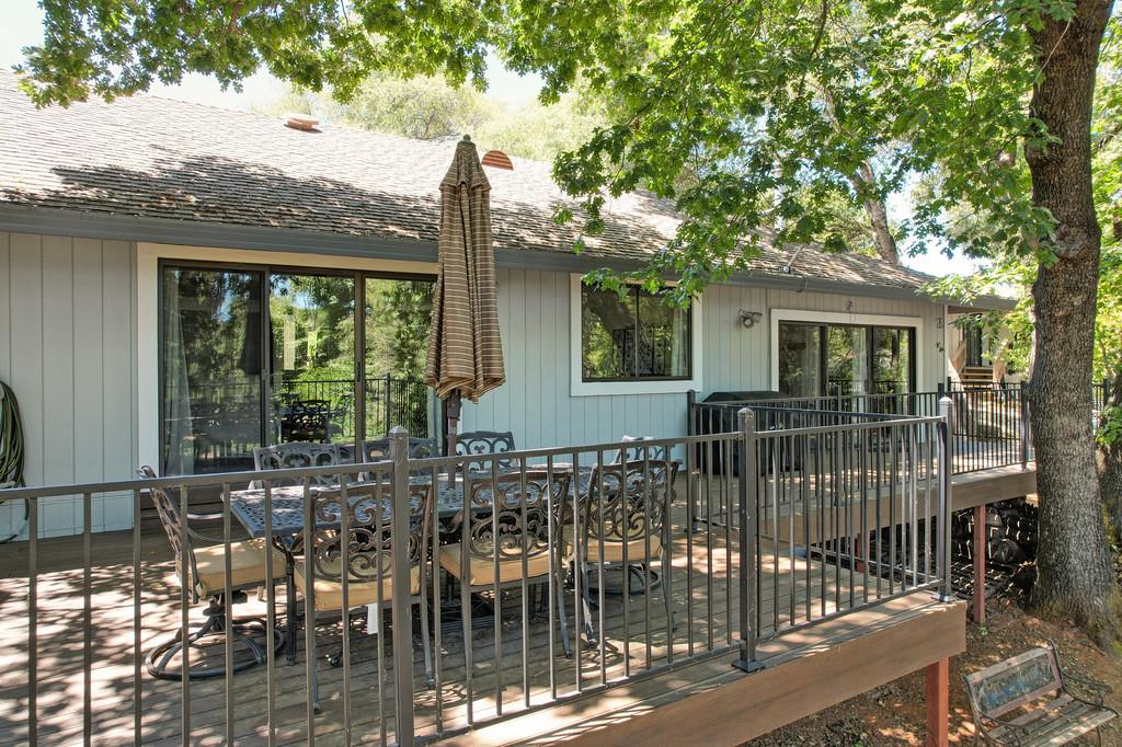 Detail Gallery Image 70 of 73 For 2953 Oakleaf Dr, Cameron Park,  CA 95682 - 3 Beds | 2/1 Baths