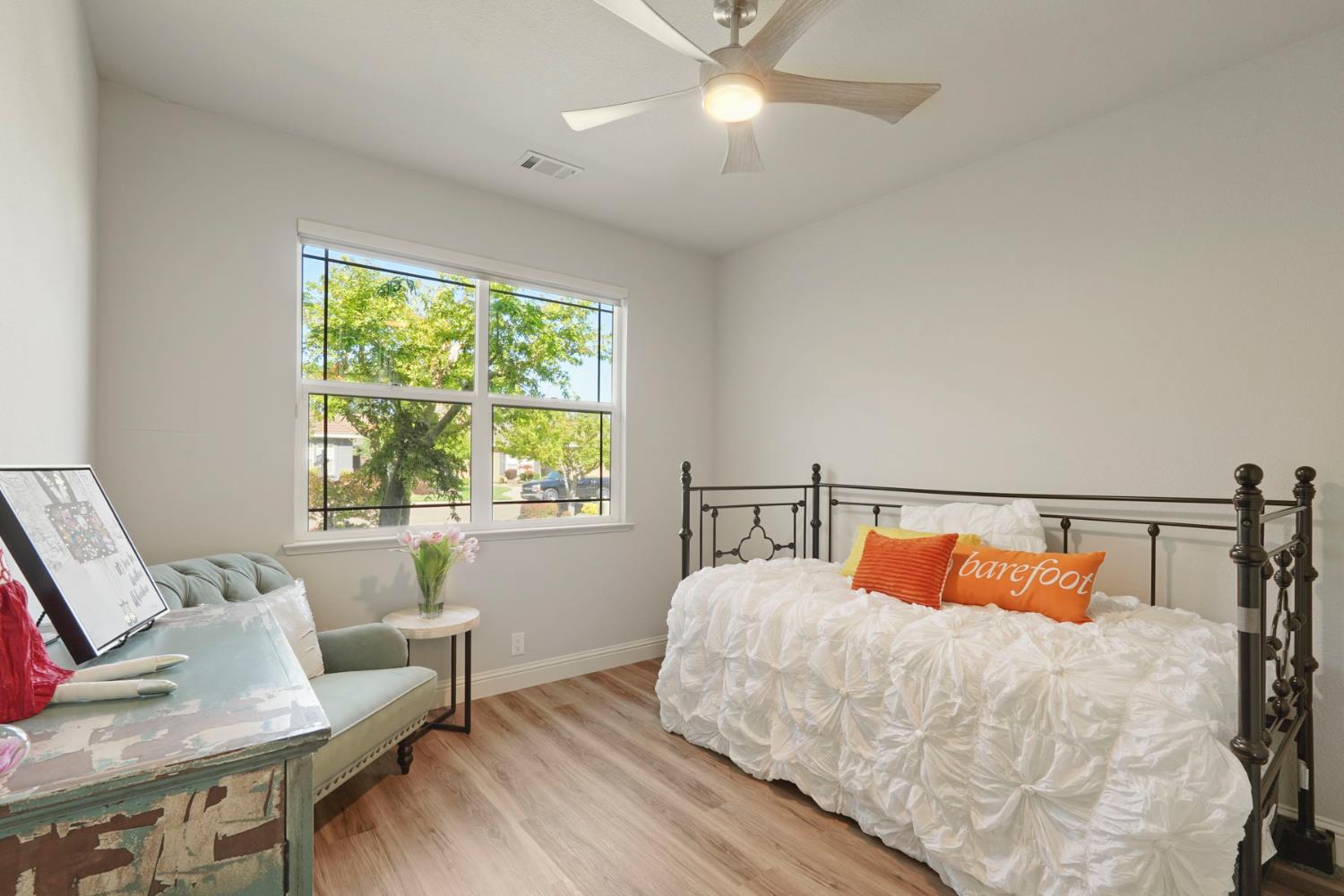 Detail Gallery Image 29 of 43 For 1114 Waterford Way, Lodi,  CA 95242 - 3 Beds | 2 Baths