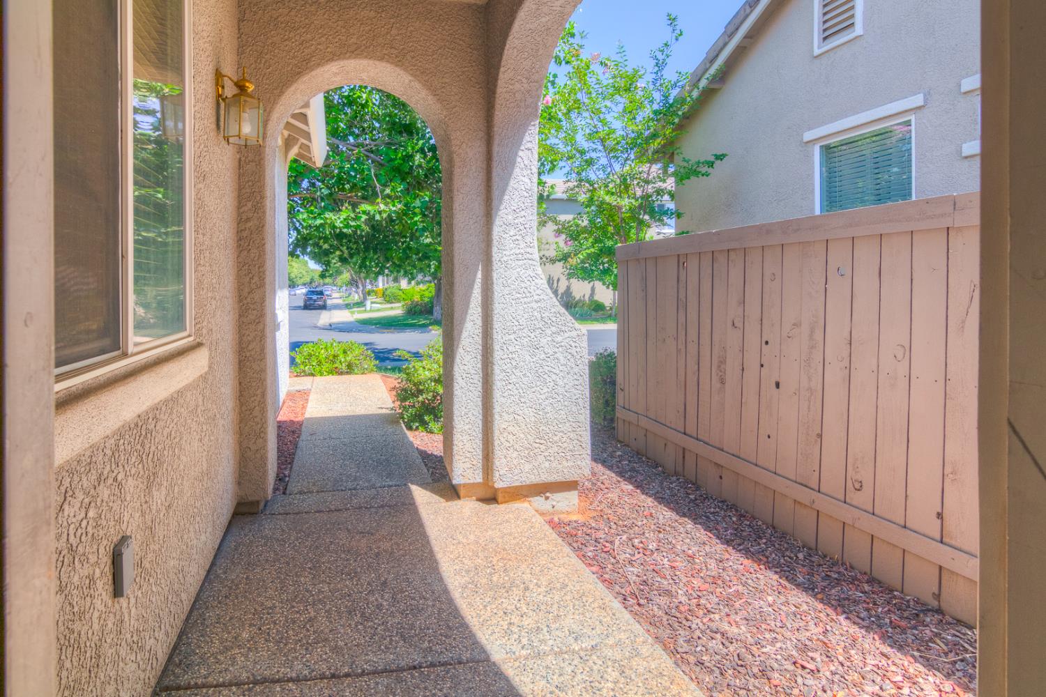 Detail Gallery Image 5 of 44 For 4124 Wood Spice Way, Rancho Cordova,  CA 95742 - 3 Beds | 2 Baths