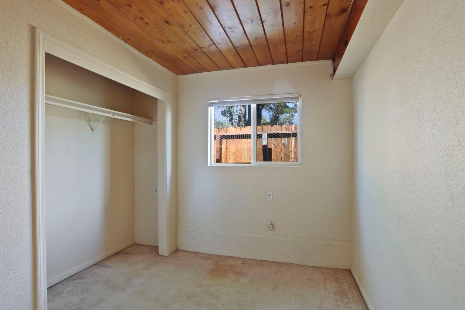 Detail Gallery Image 34 of 60 For 503 E Essex St, Stockton,  CA 95204 - 4 Beds | 2 Baths