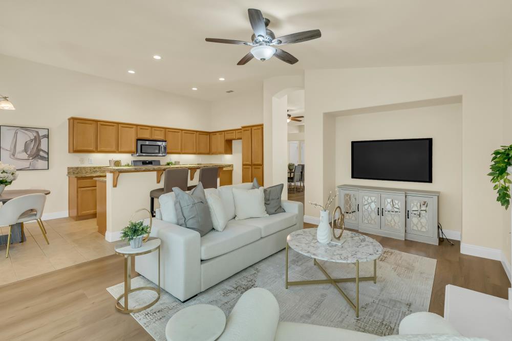 Detail Gallery Image 14 of 53 For 11772 Lilac Canyon Ct, Rancho Cordova,  CA 95742 - 4 Beds | 3 Baths