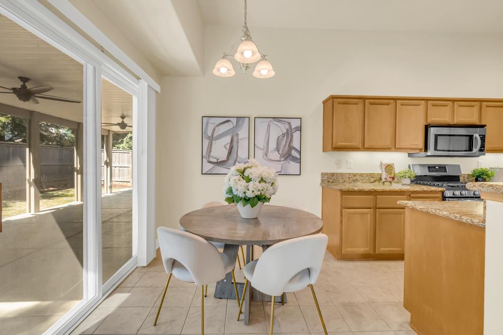 Detail Gallery Image 17 of 53 For 11772 Lilac Canyon Ct, Rancho Cordova,  CA 95742 - 4 Beds | 3 Baths