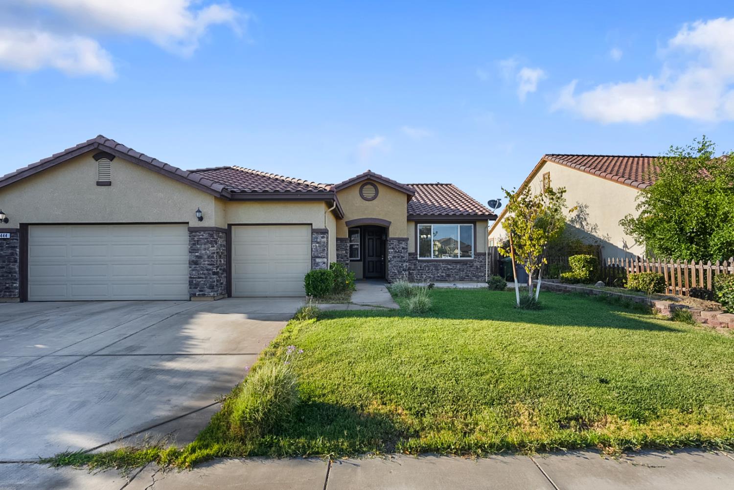 Detail Gallery Image 29 of 41 For 1444 San Pedro St, Los Banos,  CA 93635 - 4 Beds | 2 Baths