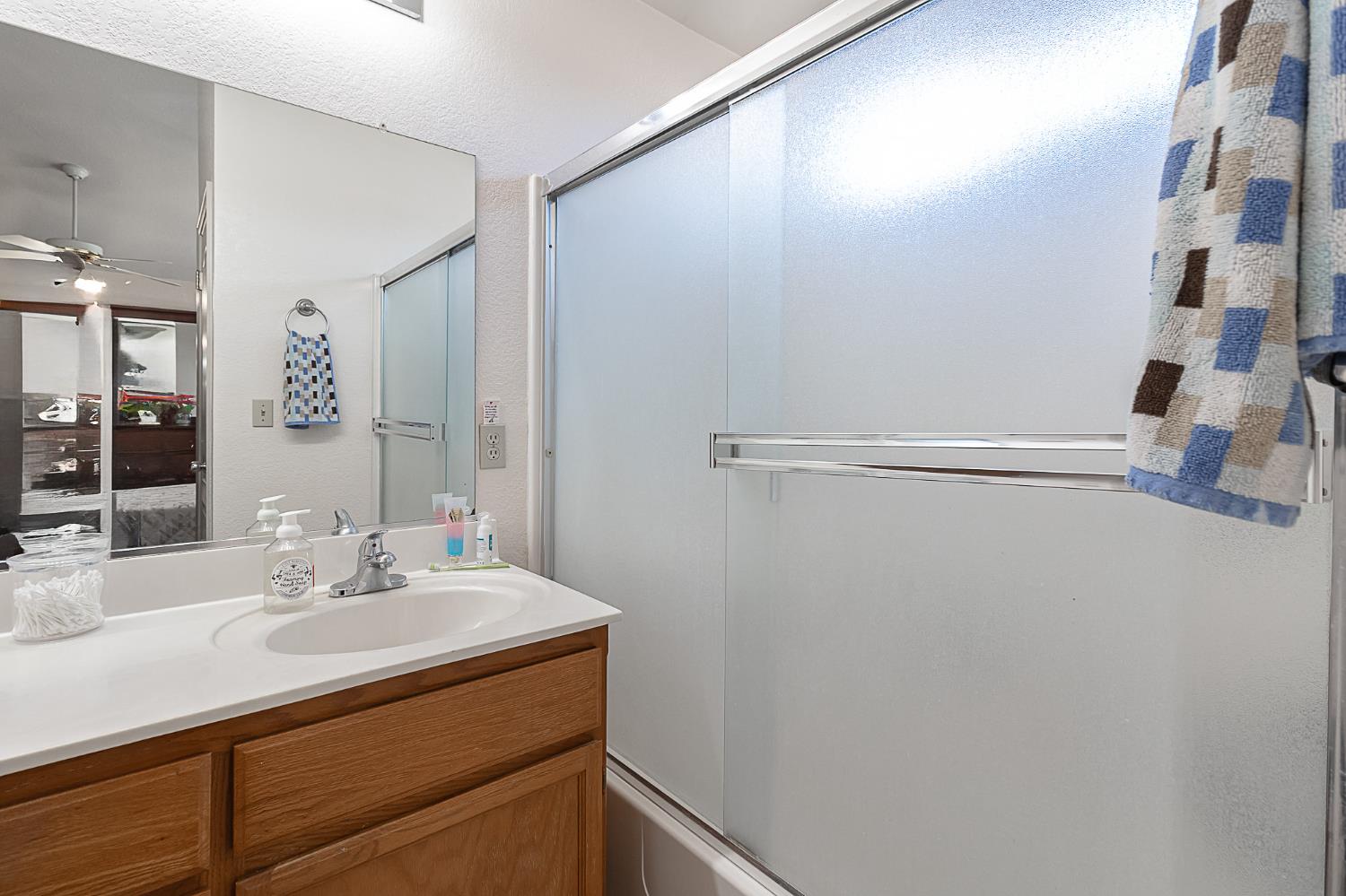 Detail Gallery Image 22 of 29 For 5220 Cimarron Ct, Salida,  CA 95368 - 4 Beds | 2/1 Baths