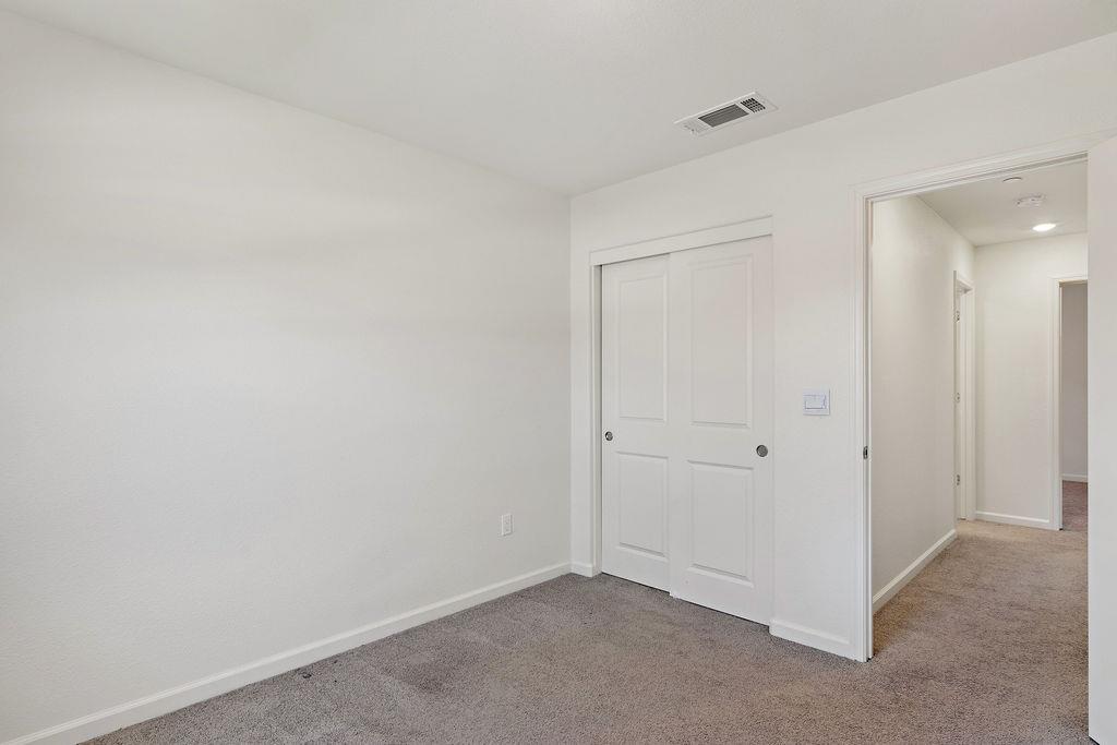 Detail Gallery Image 26 of 37 For 12084 Royal Ct, Waterford,  CA 95386 - 4 Beds | 2 Baths