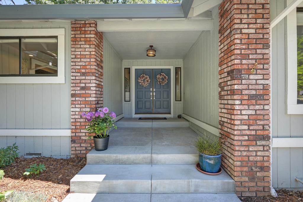 Detail Gallery Image 9 of 73 For 2953 Oakleaf Dr, Cameron Park,  CA 95682 - 3 Beds | 2/1 Baths