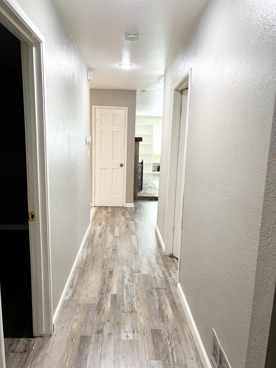 Detail Gallery Image 15 of 35 For 1422 Locke Rd, Modesto,  CA 95355 - 3 Beds | 2 Baths