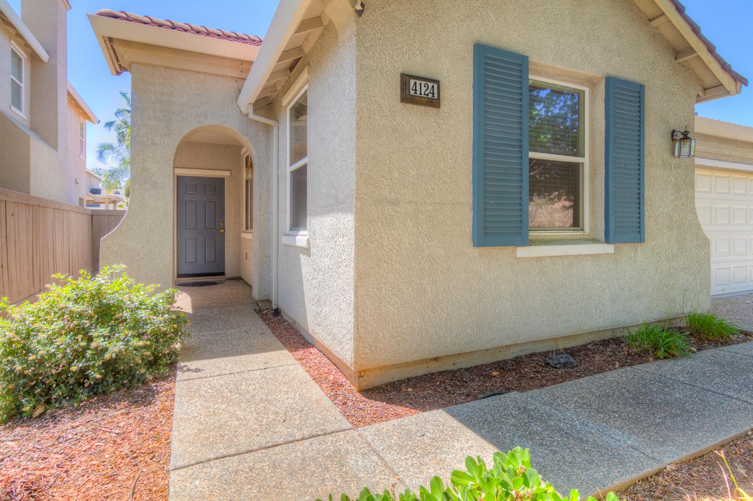 Detail Gallery Image 4 of 44 For 4124 Wood Spice Way, Rancho Cordova,  CA 95742 - 3 Beds | 2 Baths