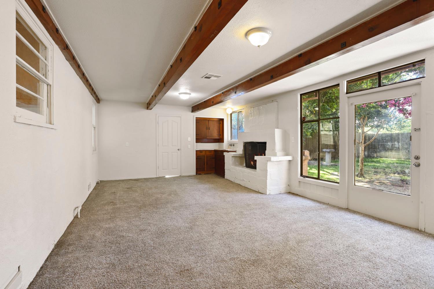 Detail Gallery Image 23 of 60 For 503 E Essex St, Stockton,  CA 95204 - 4 Beds | 2 Baths
